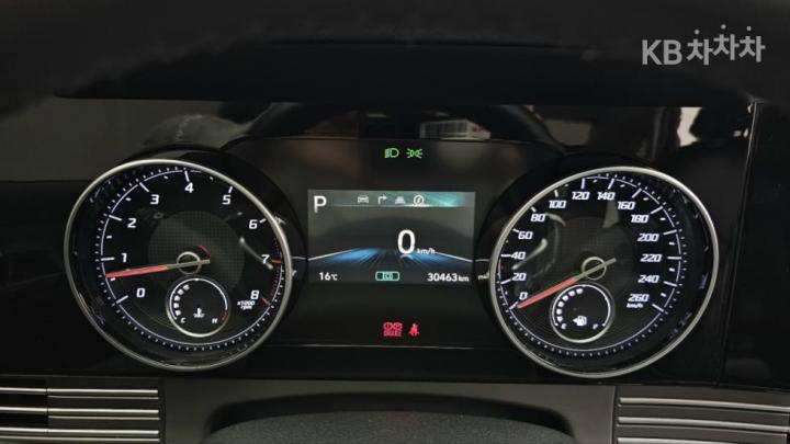 Hyundai Grandeur LPi 3.0 Premium 8