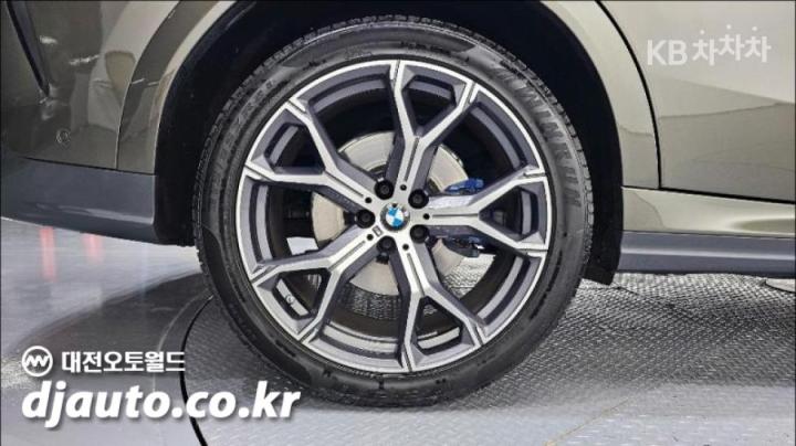 BMW X6 G06 xDrive 40i M Sport Package 6