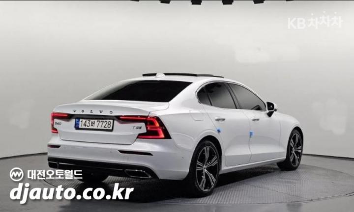 Volvo S60 2.0 T5 Inscription 3