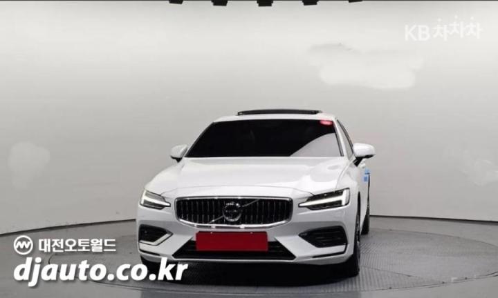 Volvo S60 2.0 T5 Inscription 4