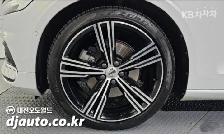 Volvo S60 2.0 T5 Inscription 6