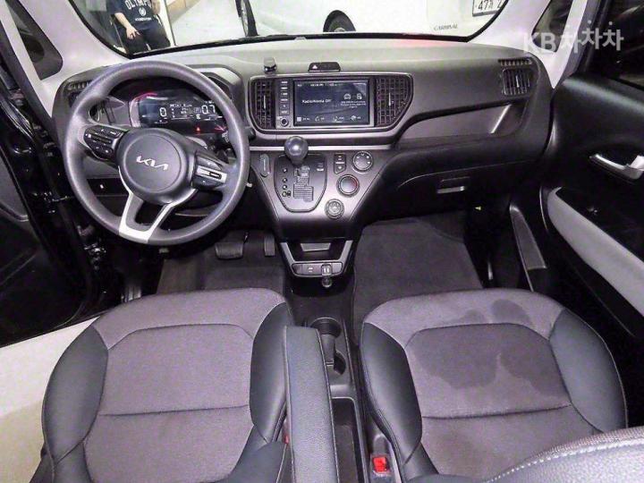 Kia Ray 1.0 Gasoline Trendy 7