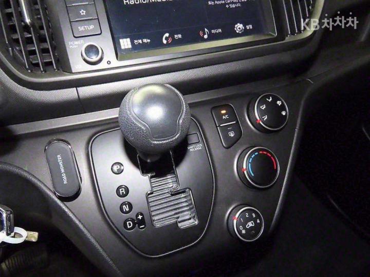 Kia Ray 1.0 Gasoline Trendy 9