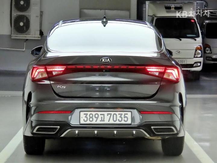 Kia K5 2.0 Gasoline Prestige 4