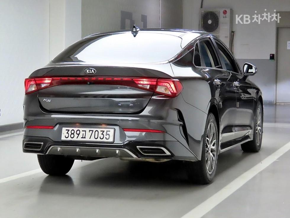2021 - kia k5