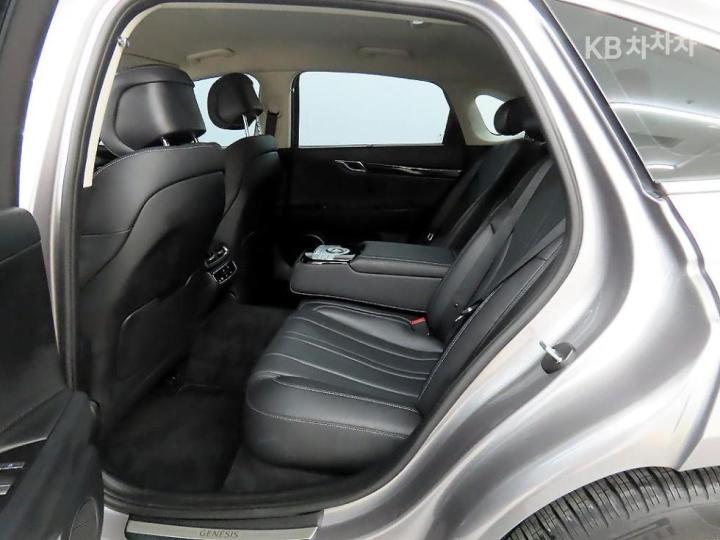 Genesis G80 RG3 2.5 T-GDi AWD 7