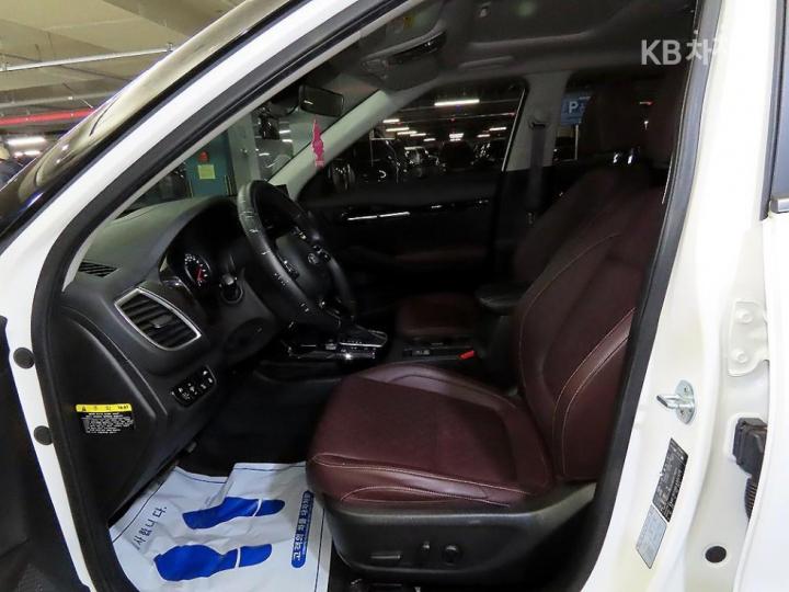 Kia Seltos 1.6 Gasoline Turbo 2WD Noblesse 7