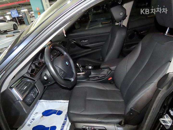 BMW 3 Series GranTurismo GT 320d F34 13 year ~ 7