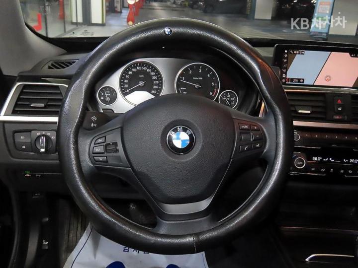 BMW 3 Series GranTurismo GT 320d F34 13 year ~ 9