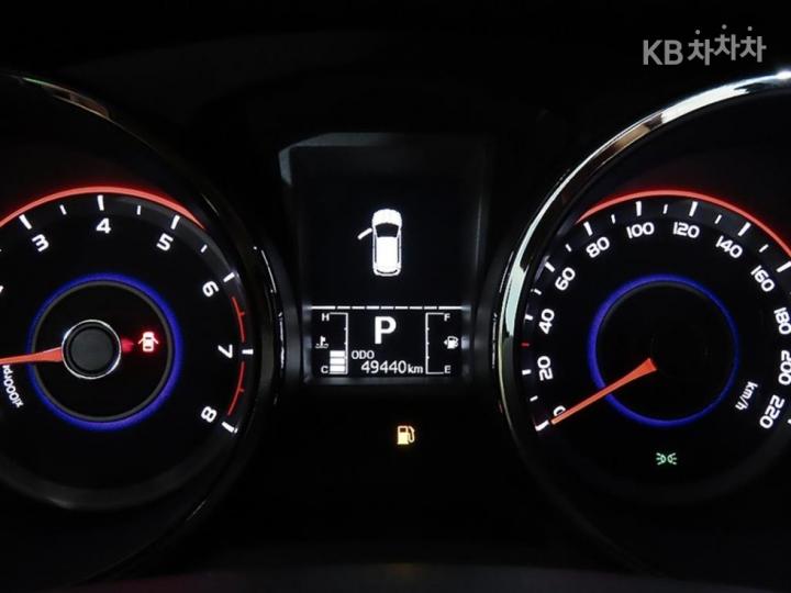 KG Mobility (Ssangyong) Tivoli Armor 1.6 Gasoline VX 2WD 10