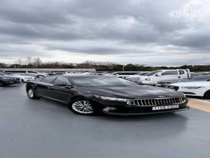 Kia K7 Premier 3.0 LPi Trendy 6