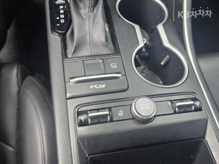 Kia K5 2.0 LPI Standard 7