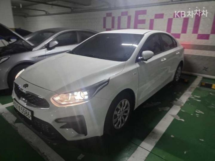 Kia K3 1.6 Gasoline Standard 3