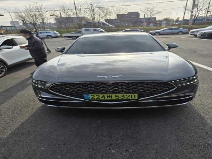 Genesis G90 RS4 3.5T e-S/ C AWD LWB Base Type 2