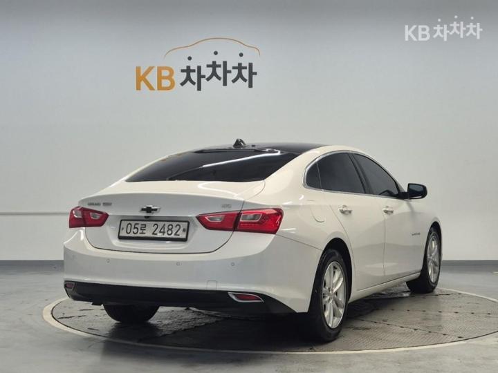 Chevrolet Malibu 1.5 Turbo LT Deluxe 4