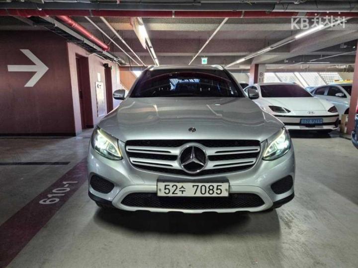 Mercedes-Benz GLC-Class X253 350e 4Matic Base Type 3