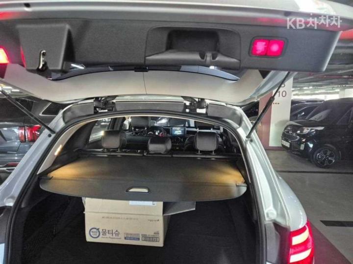 Mercedes-Benz GLC-Class X253 350e 4Matic Base Type 10