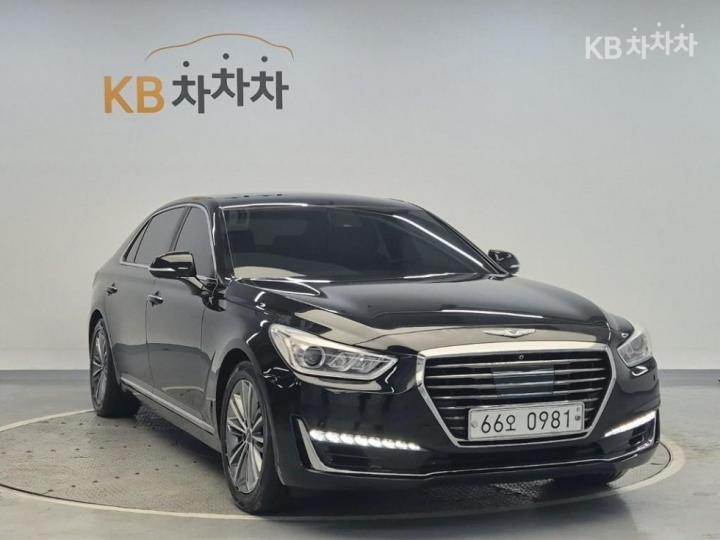 Genesis EQ900 3.8 GDI AWD Premium Luxury 5