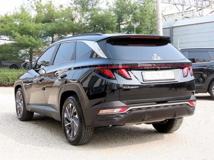 Hyundai Tucson The NX4 Gasoline 1.6T 2WD Premium 4