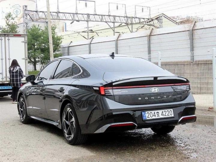 Hyundai Sonata The Edge DN8 1.6 Turbo Inspiration 4