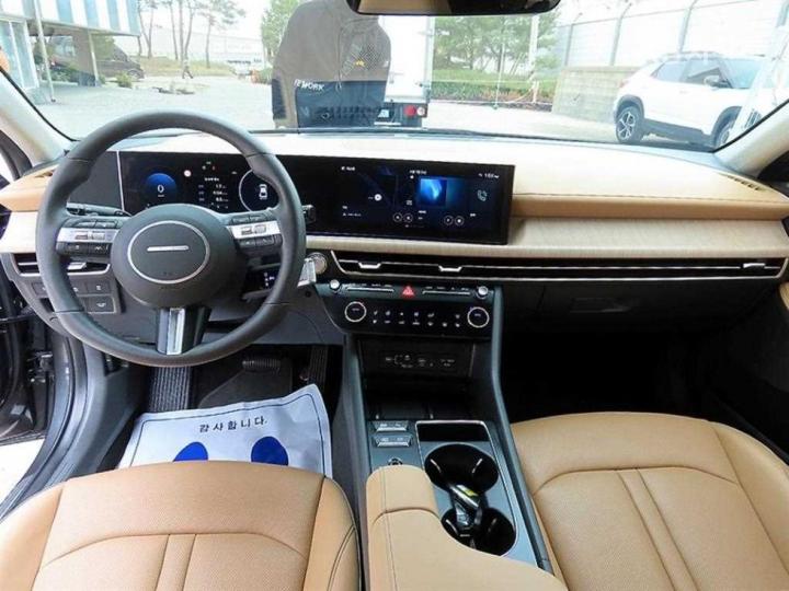 Hyundai Sonata The Edge DN8 1.6 Turbo Inspiration 8