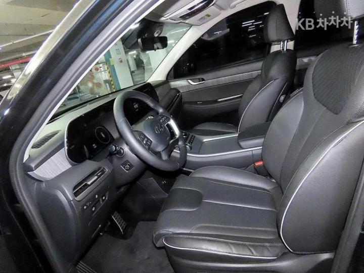 Hyundai Palisade 2.2 Diesel 2WD Prestige 7