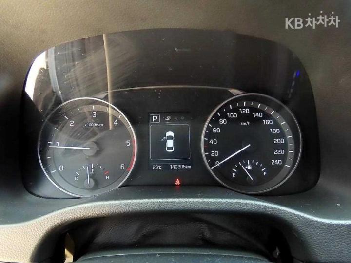 Hyundai Avante AD 1.6 e-VGT Smart 10