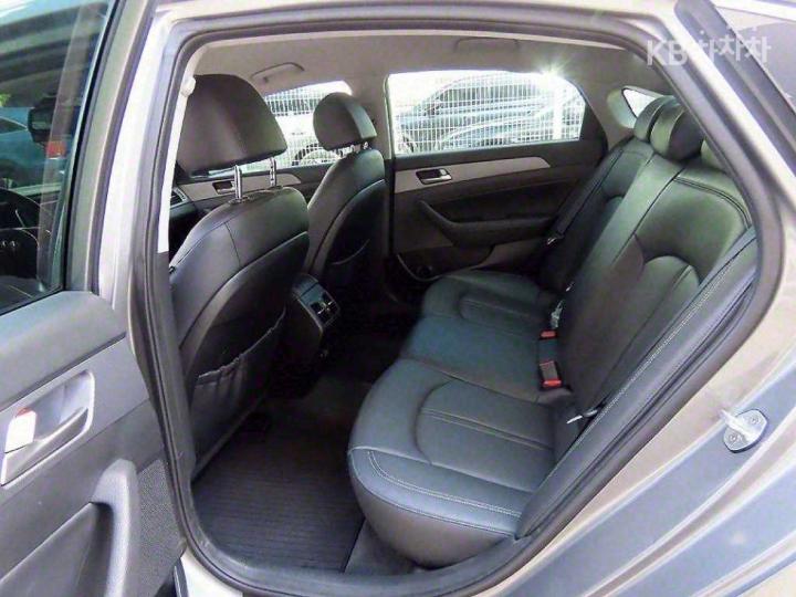 Hyundai Sonata New Rise 1.7 Diesel Smart 7