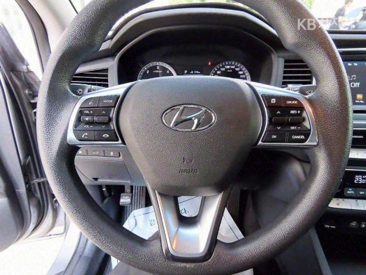 Hyundai Sonata New Rise 1.7 Diesel Smart 9