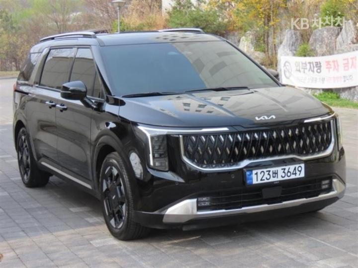 Kia Carnival Hybrid 1.6 HEV Signature 3