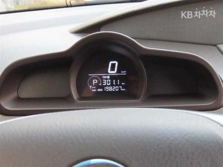 KG Mobility (Ssangyong) Korando Turismo 4WD Chateau high-roof luxury High Limousine 6