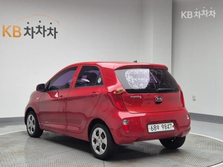 Kia Morning Deluxe 3