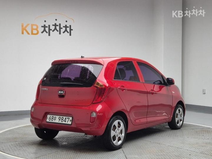 Kia Morning Deluxe 4