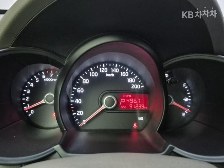Kia Morning Deluxe 7