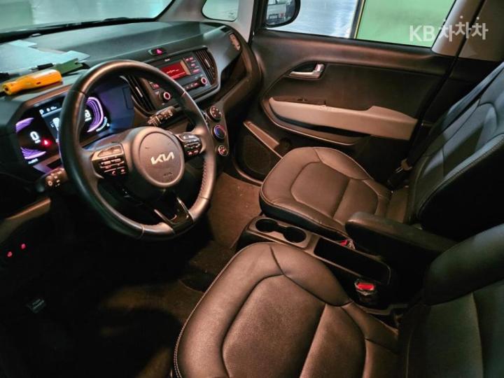 Kia Ray 1.0 Gasoline Prestige 9