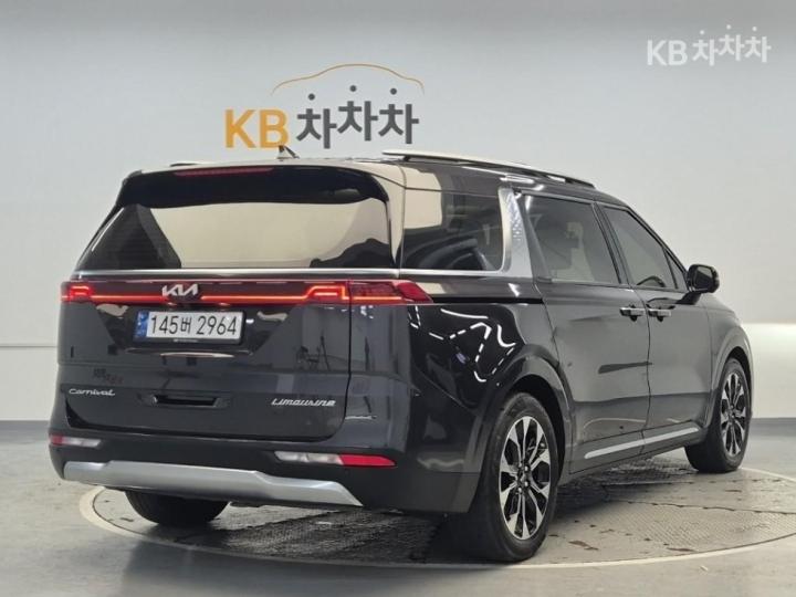 Kia Carnival D2.2 Signature 4
