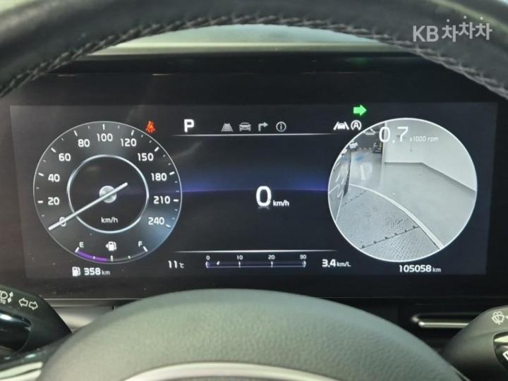 Kia Carnival D2.2 Signature 7