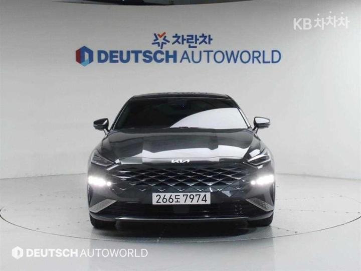 Kia K8 2.5 Gasoline Noblesse 4