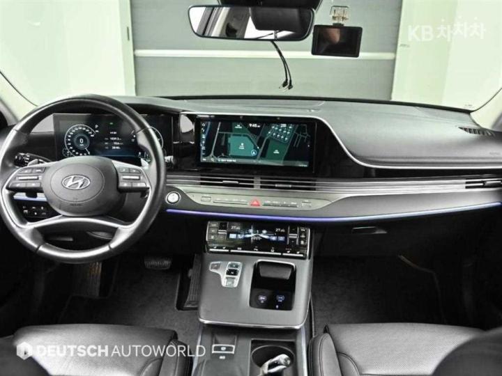 Hyundai Grandeur 2.5 LeBlanc 8