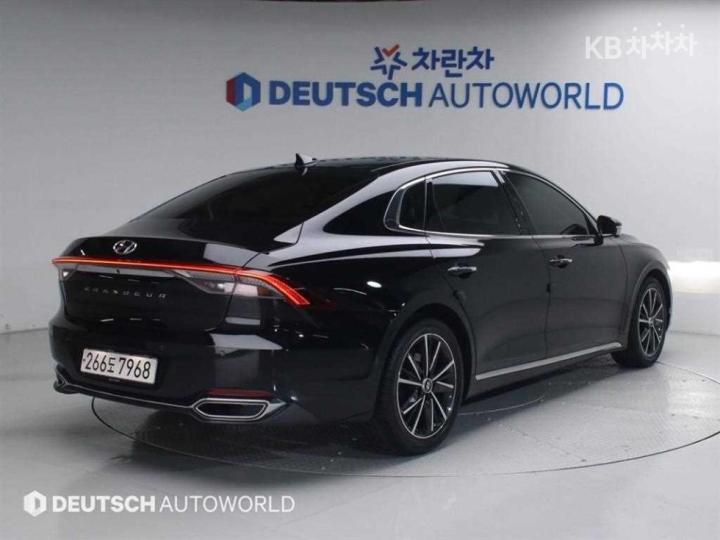 Hyundai Grandeur 2.5 LeBlanc 3