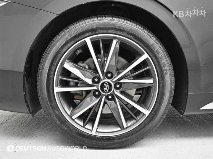 Hyundai Grandeur 2.5 LeBlanc 6