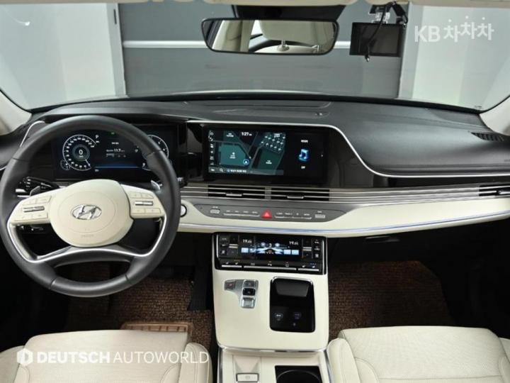 Hyundai Grandeur 2.5 LeBlanc 8
