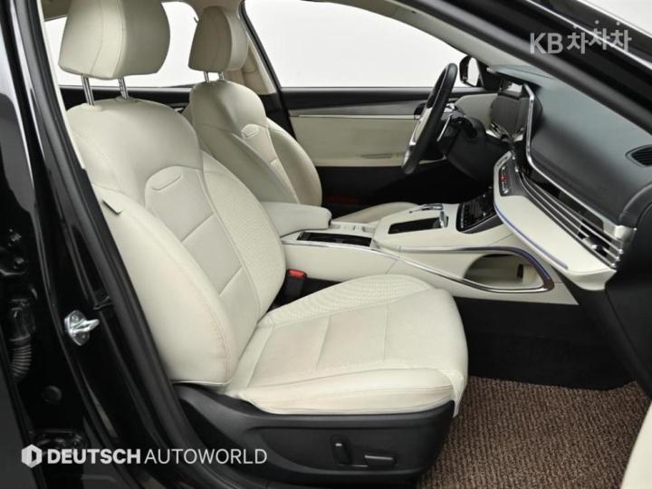 Hyundai Grandeur 2.5 LeBlanc 10