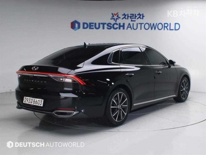 Hyundai Grandeur 2.5 LeBlanc 3