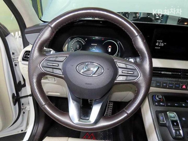 Hyundai Palisade 2.2 Diesel Calligraphy 9