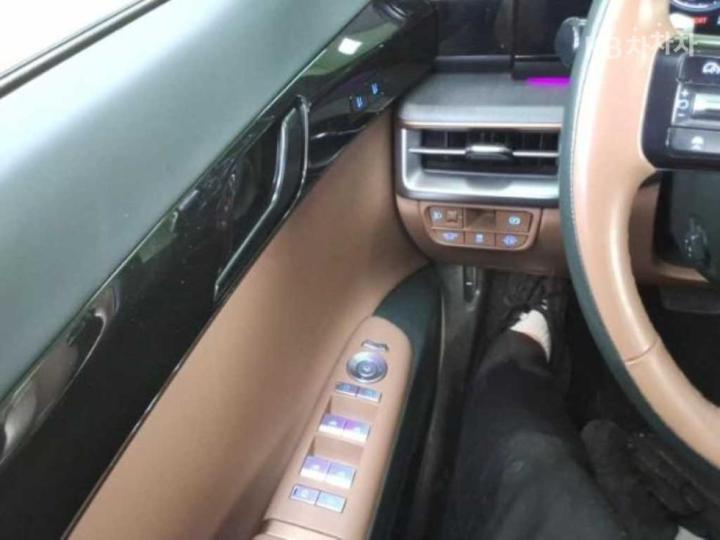 Hyundai Grandeur The Hybrid 1.6 Turbo Gasoline Calligraphy 4