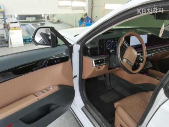 Hyundai Grandeur The Hybrid 1.6 Turbo Gasoline Calligraphy 9