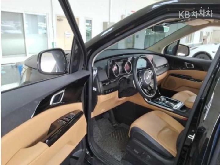Kia Carnival D2.2 Noblesse 10