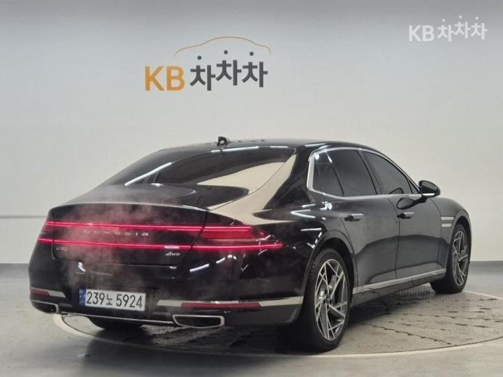 Genesis G90 RS4 3.5T AWD Base Type 4