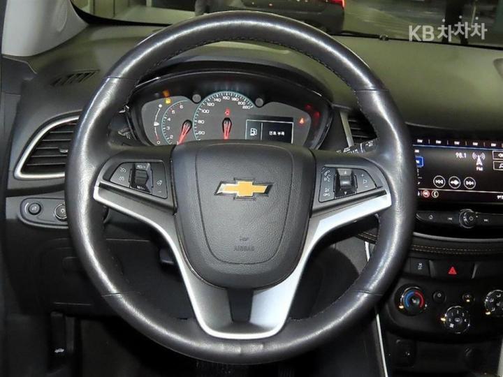 Chevrolet Trax 1.6 Diesel LT Core 9